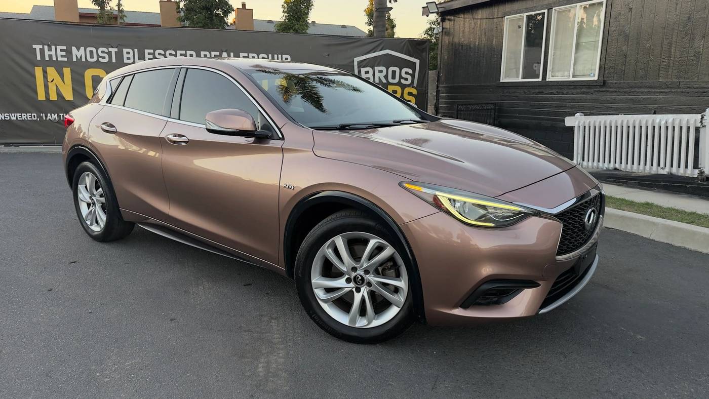 2017 INFINITI QX30 Standard — SUV — 43,685 mi — SANTA ANA, CA