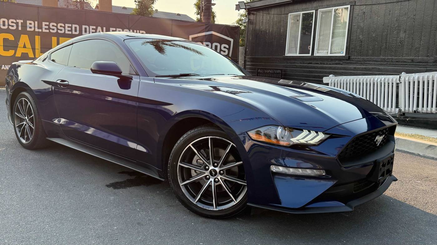 2018 Ford Mustang EcoBoost — Coupe — 95,021 mi — Santa Ana, CA