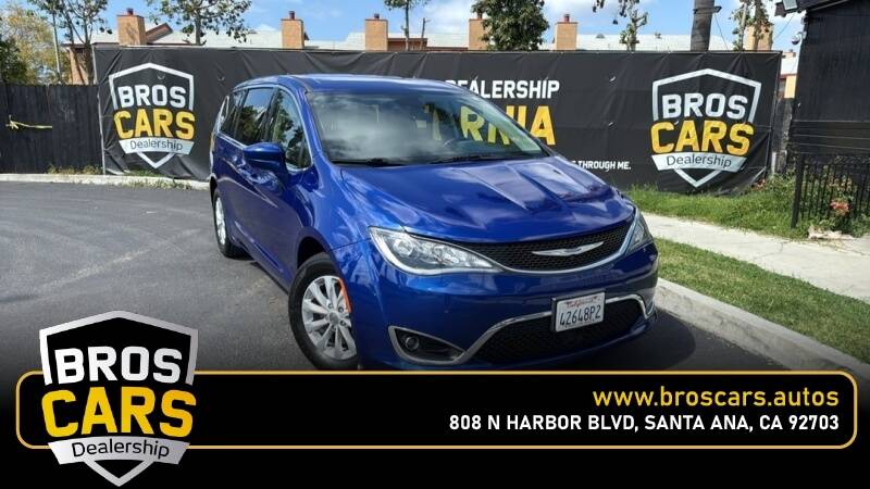 2019 Chrysler Pacifica Touring Plus — Minivan — 96,877 mi — Santa Ana, CA