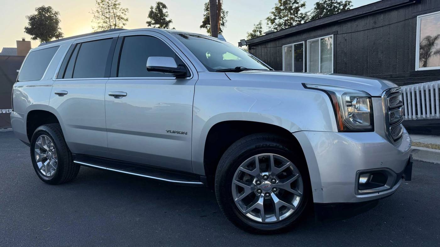 2017 GMC Yukon SLE — SUV — 145,768 mi — Santa Ana, CA