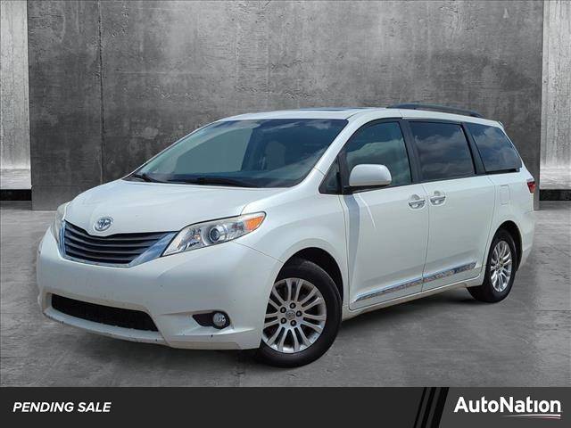 2017 Toyota Sienna XLE Premium — Minivan — 148,979 mi — Memphis, TN