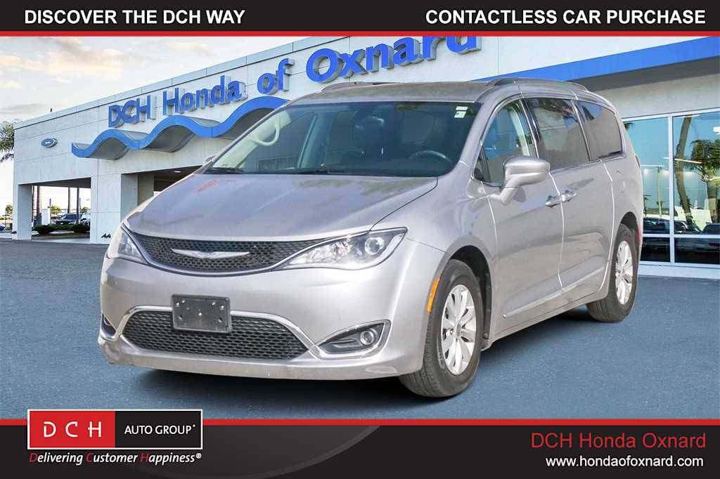 2017 Chrysler Pacifica Touring L — Minivan — 85,514 mi — Oxnard, CA