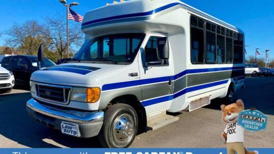2005 Ford Econoline Commercial Cutaway E-450 — Chassis Cab Truck — 70,569 mi — Wayne, MI