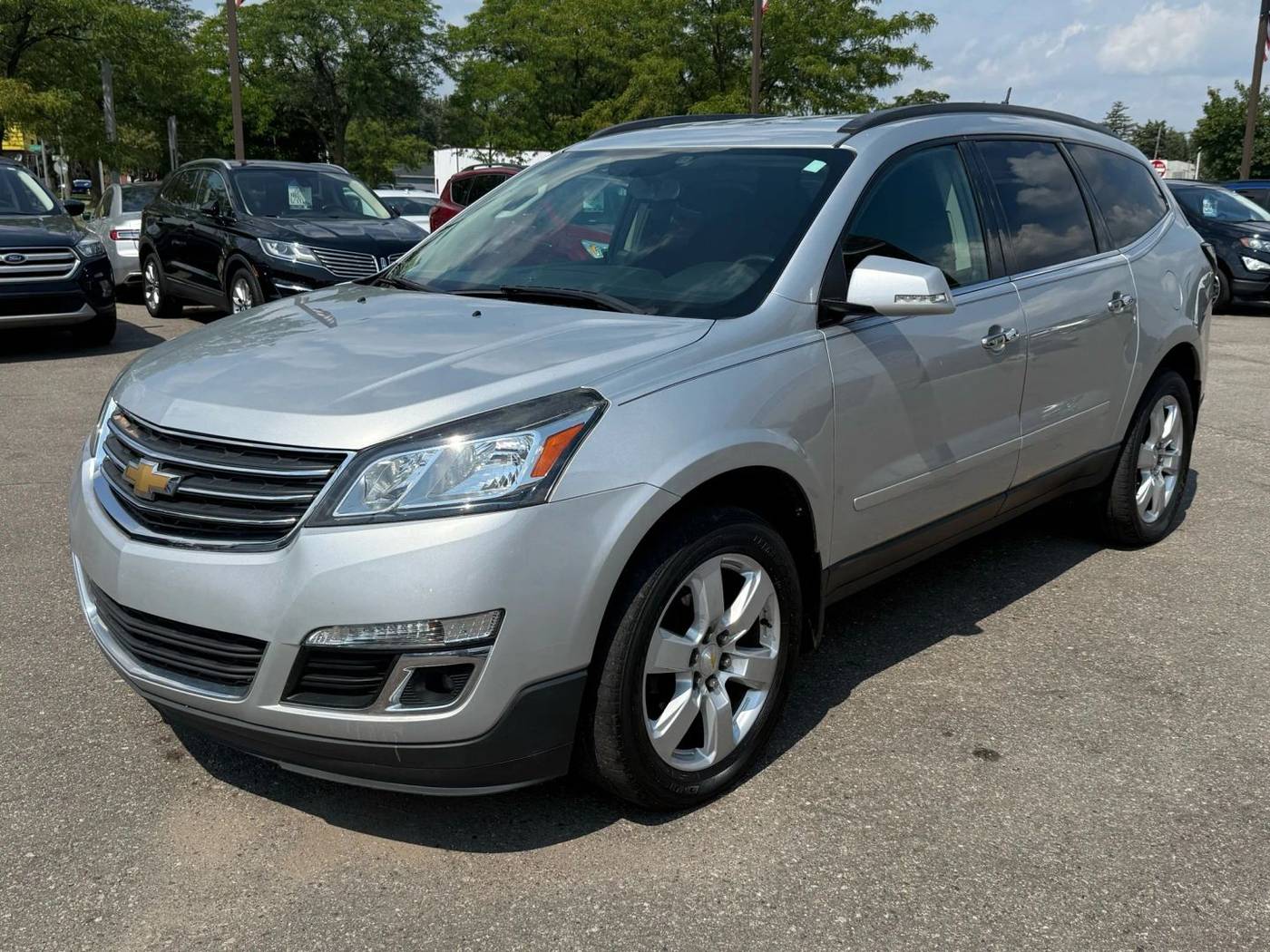 2017 Chevrolet Traverse LT — SUV — 112,286 mi — Wayne, MI