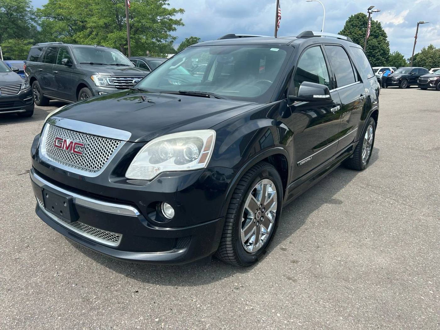 2012 GMC Acadia Denali — SUV — 192,240 mi — Wayne, MI