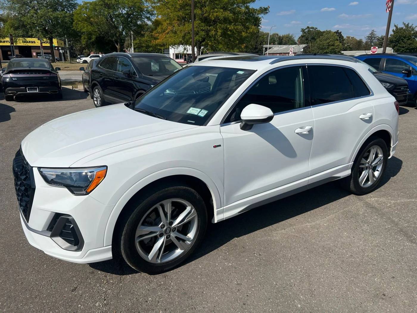 2020 Audi Q3 S line Premium — SUV — 35,919 mi — Wayne, MI