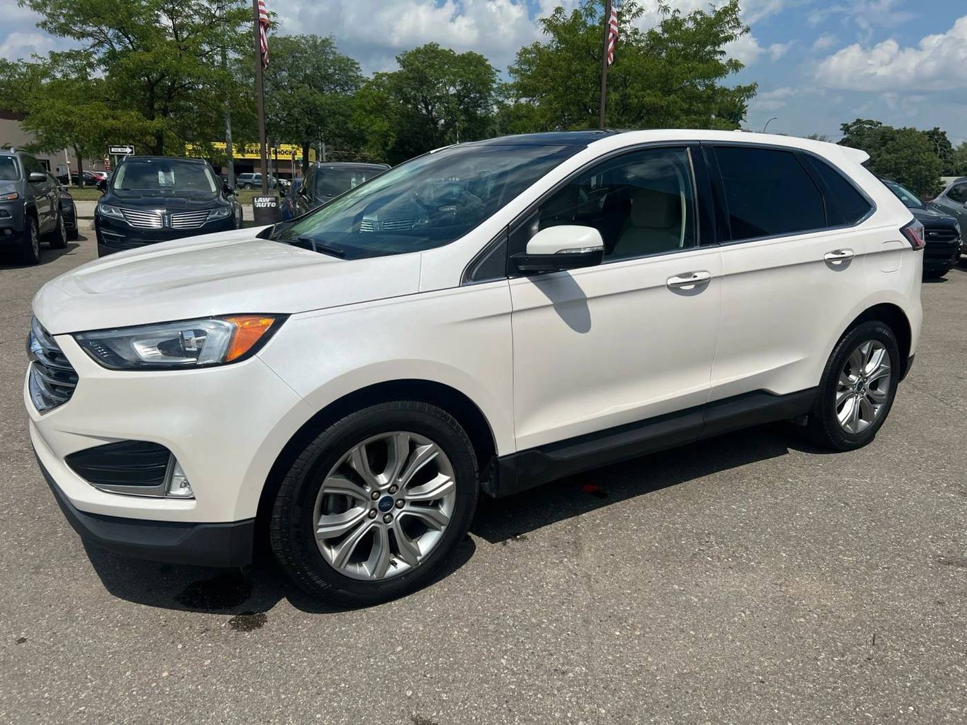 2019 Ford Edge Titanium — SUV — 72,787 mi — Wayne, MI