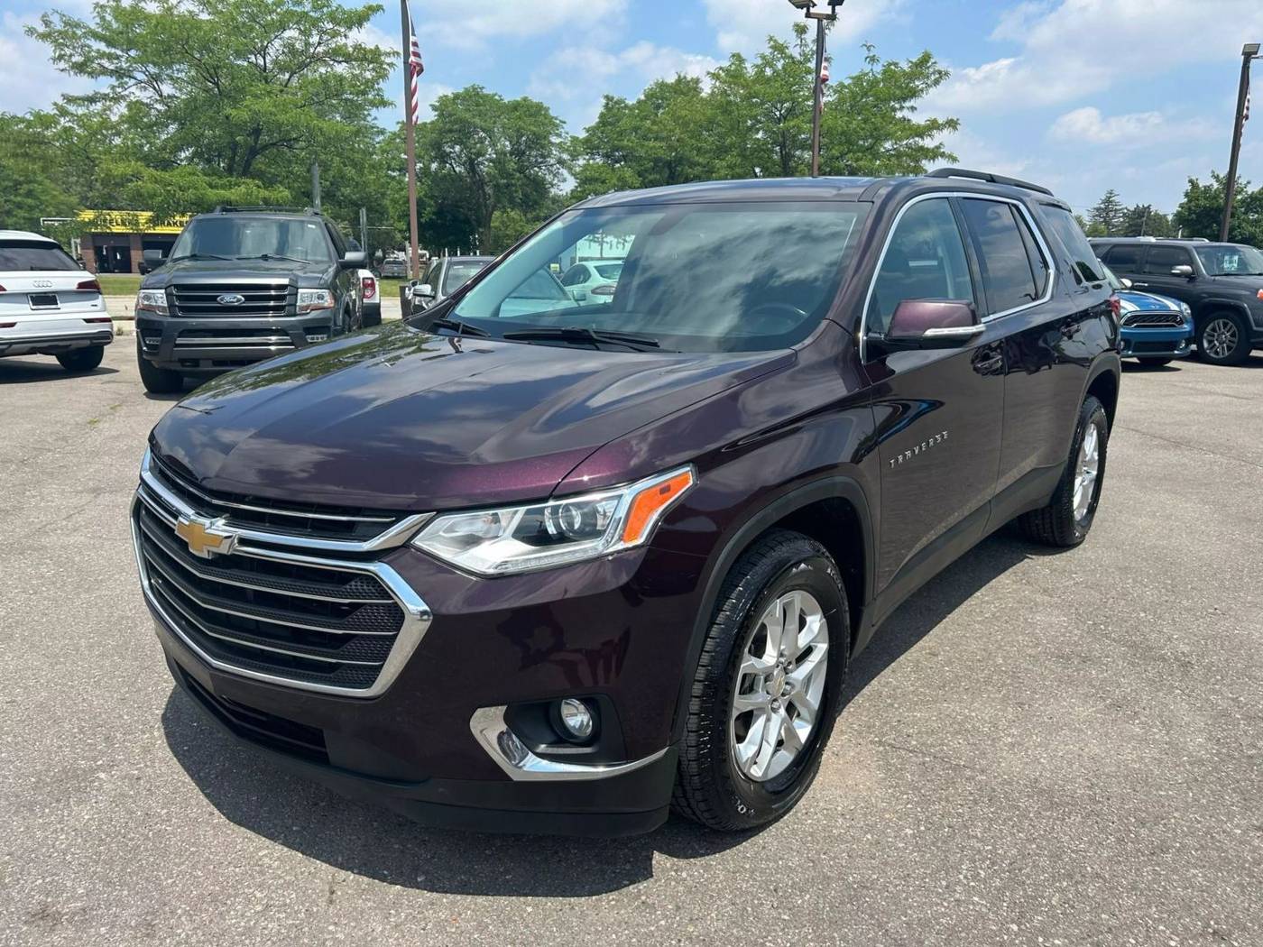 2019 Chevrolet Traverse LT Cloth — SUV — 116,590 mi — Wayne, MI