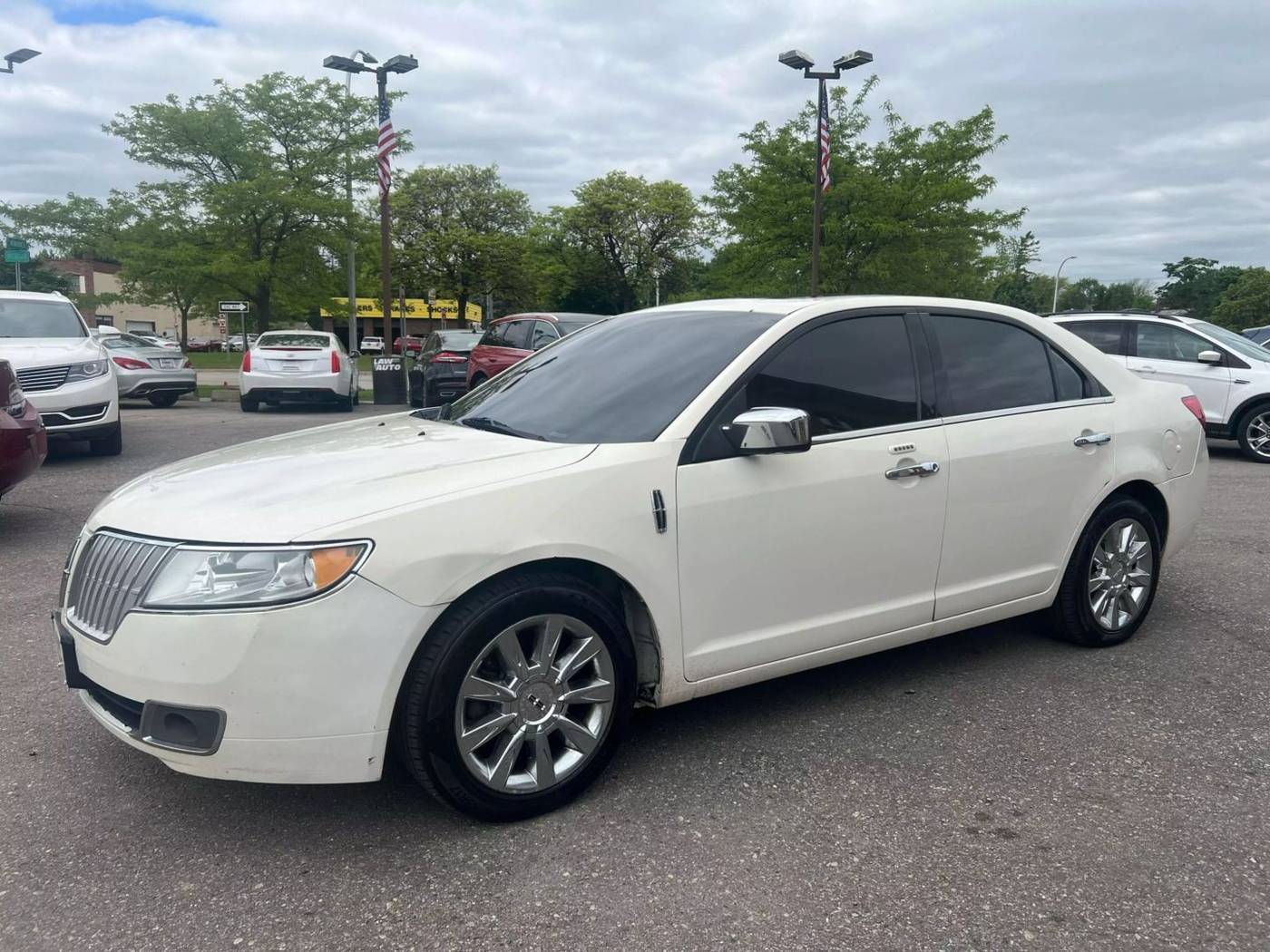 2012 Lincoln MKZ FWD — Sedan — 195,015 mi — Wayne, MI
