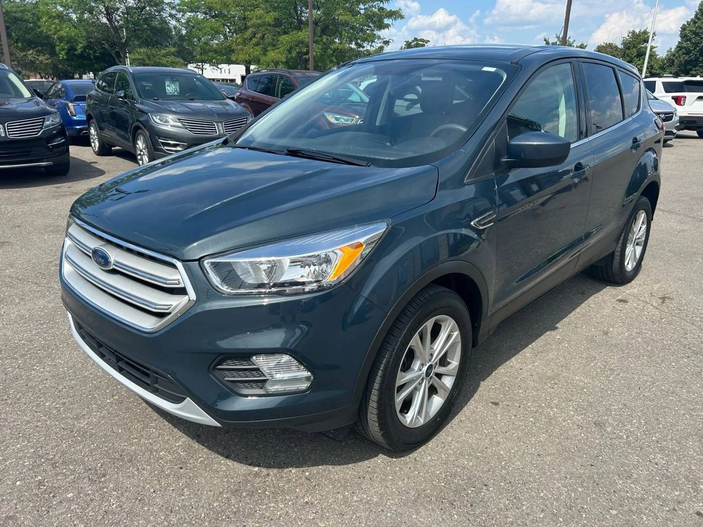 2019 Ford Escape SE — SUV — 64,885 mi — Wayne, MI