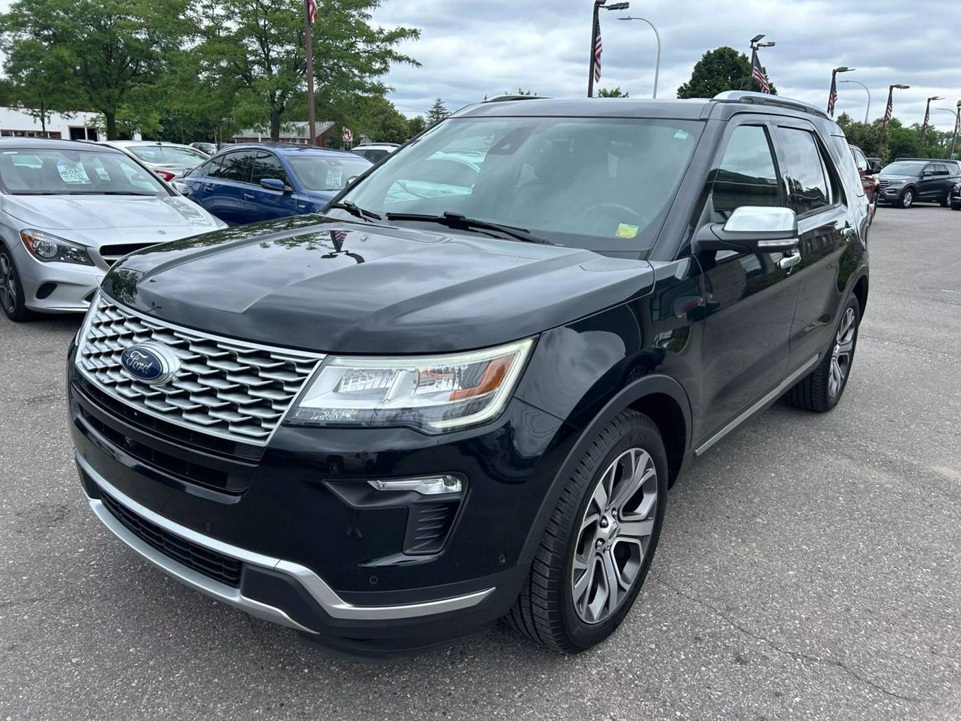 2018 Ford Explorer Platinum — SUV — 108,495 mi — Wayne, MI