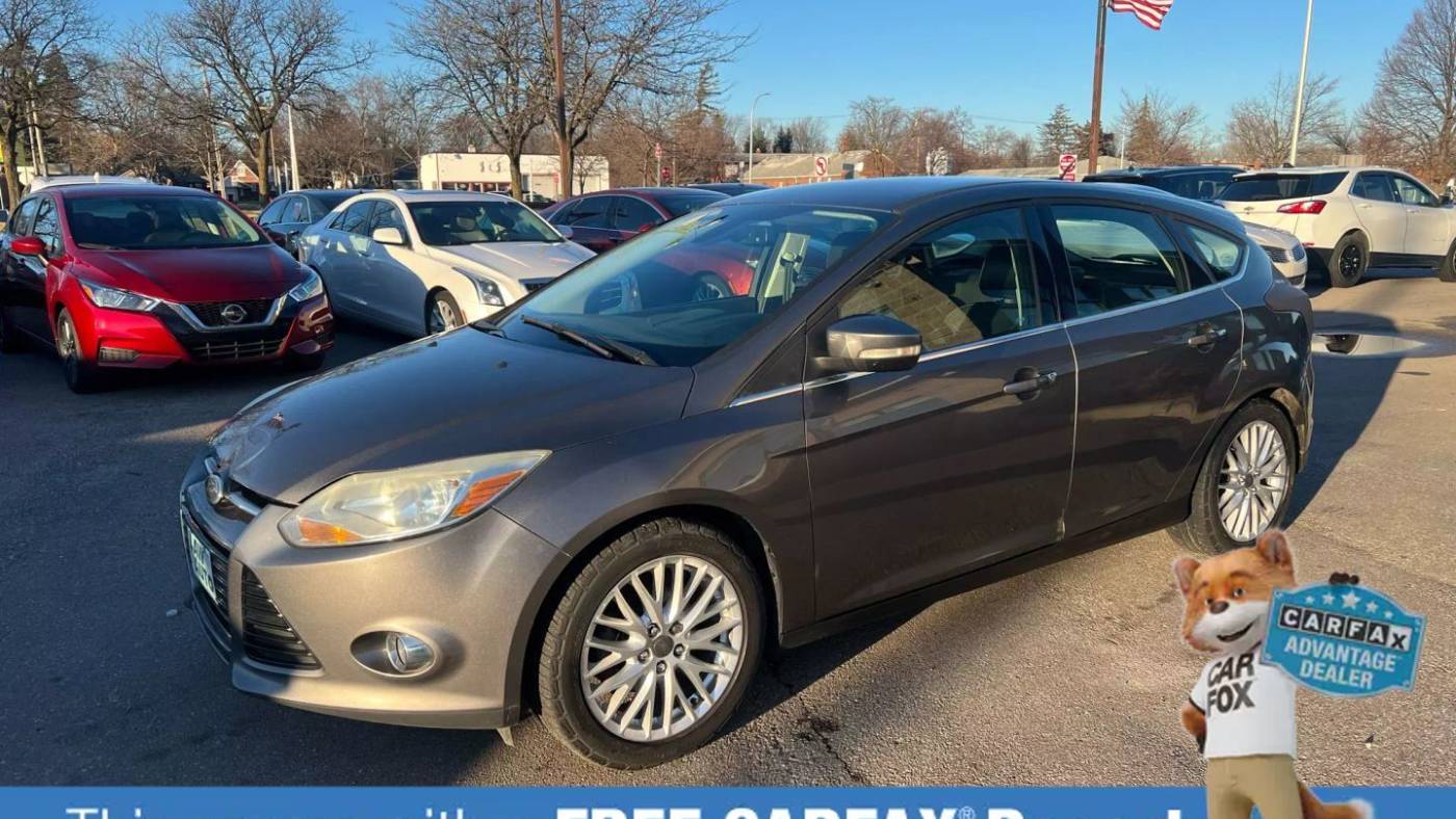 2012 Ford Focus SEL — Hatchback — 145,016 mi — Wayne, MI