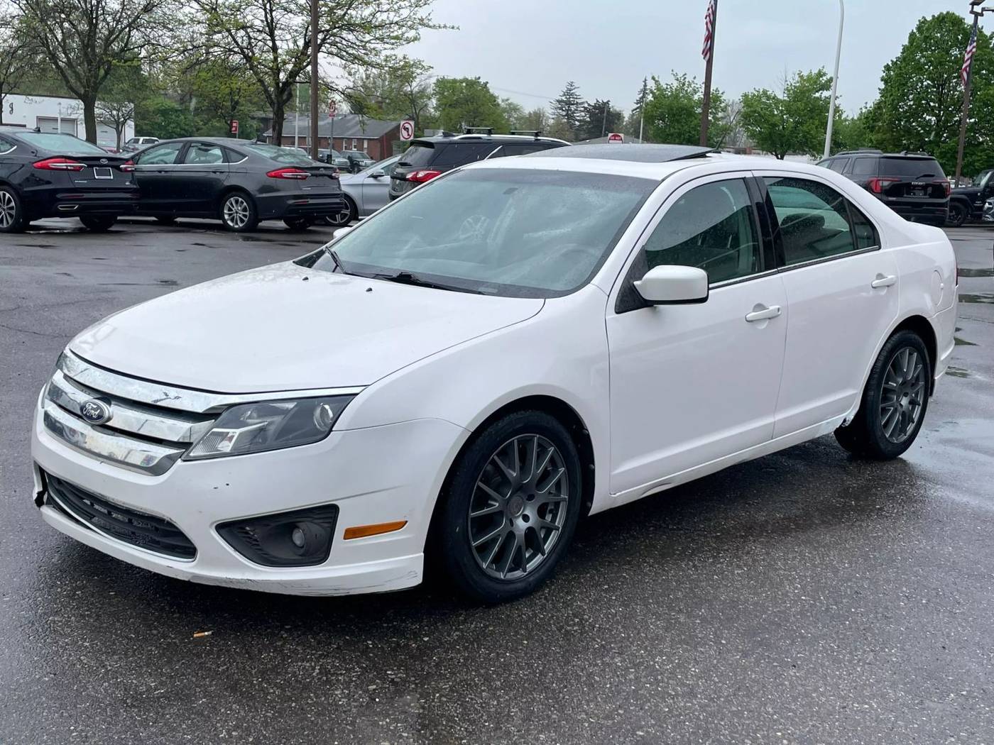 2010 Ford Fusion SE — Sedan — 177,902 mi — Wayne, MI