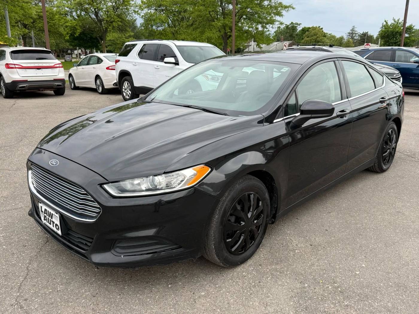2014 Ford Fusion S — Sedan — 142,572 mi — Wayne, MI
