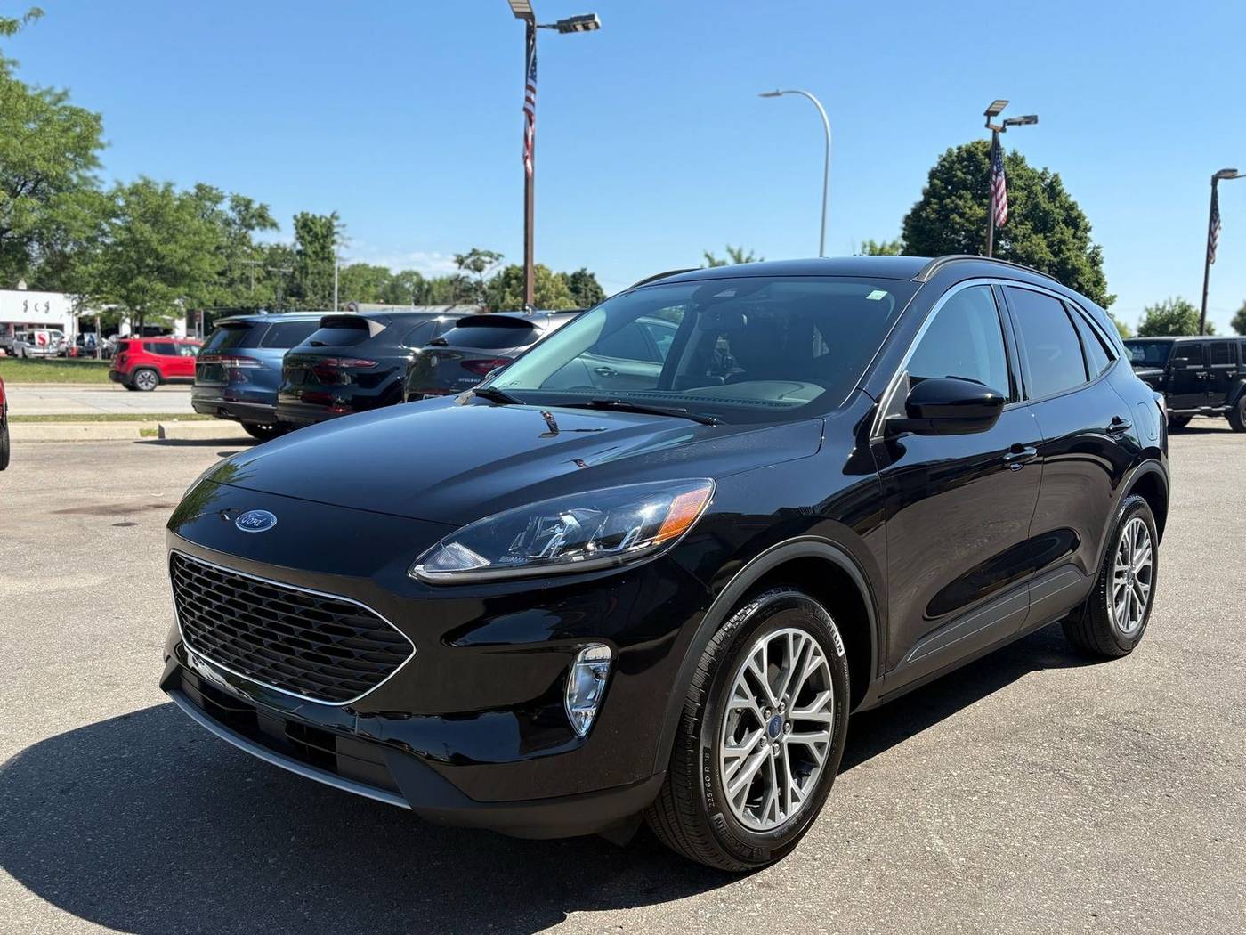 2022 Ford Escape SEL Hybrid — SUV — 29,552 mi — Wayne, MI