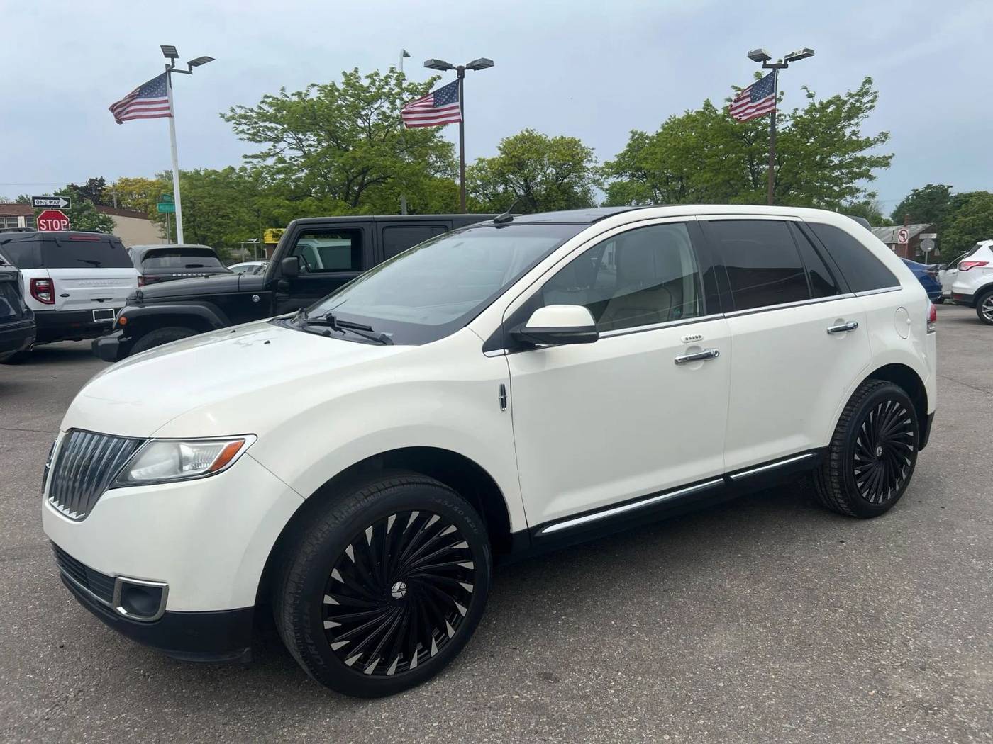 2013 Lincoln MKX AWD — SUV — 204,215 mi — Wayne, MI