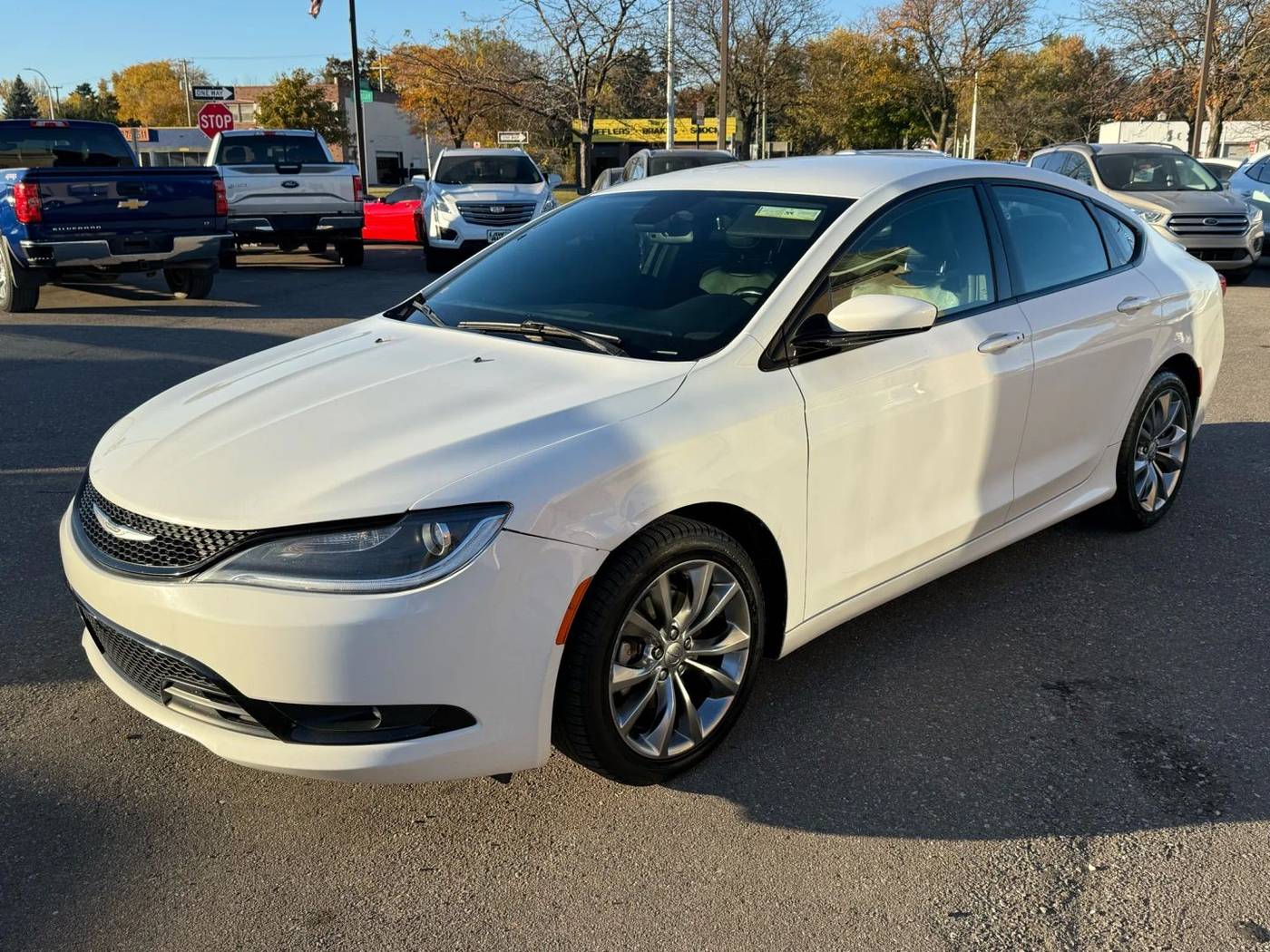 2015 Chrysler 200 S — Sedan — 136,563 mi — Wayne, MI