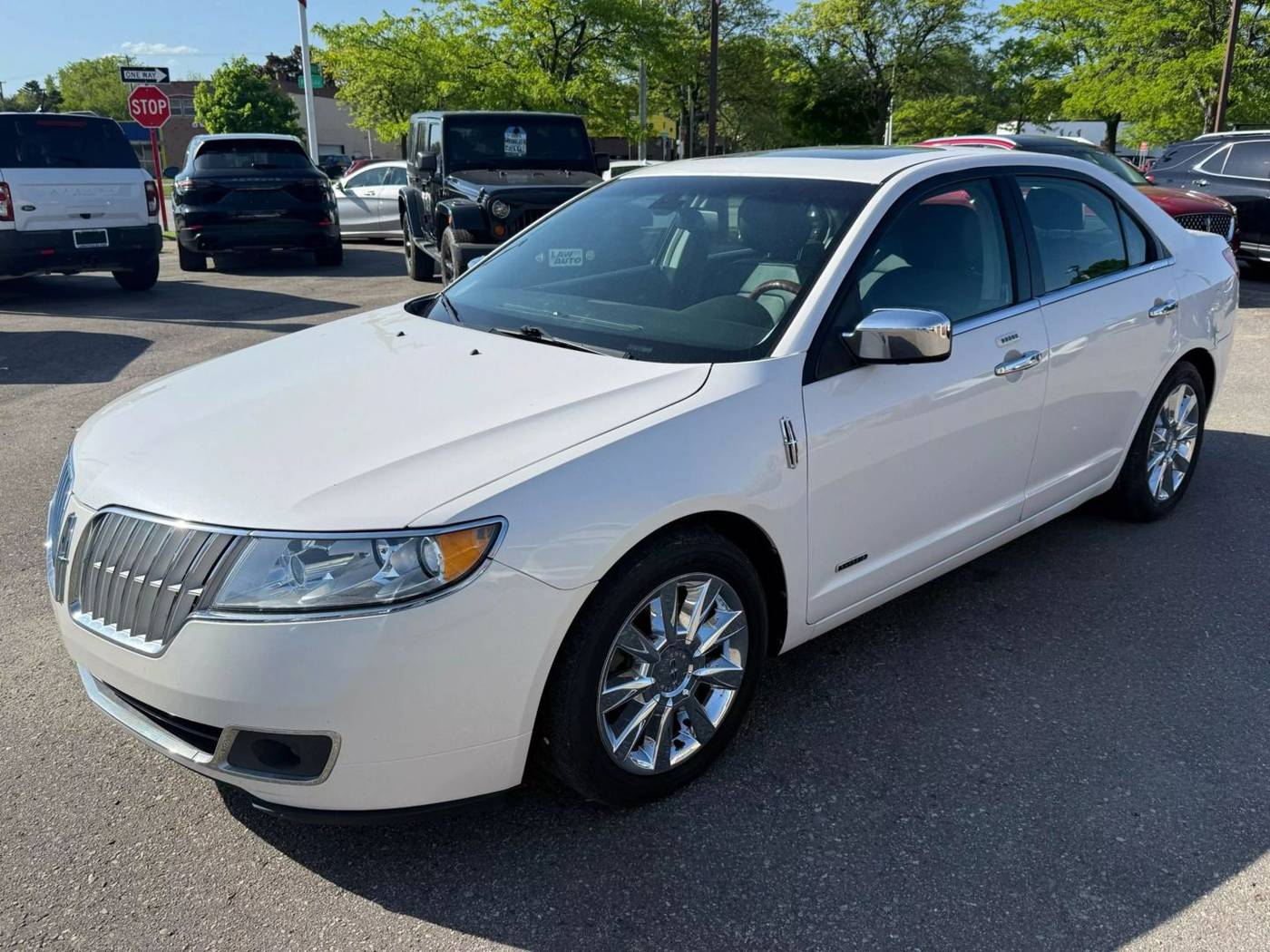 2011 Lincoln MKZ Hybrid — Sedan — 95,535 mi — Wayne, MI