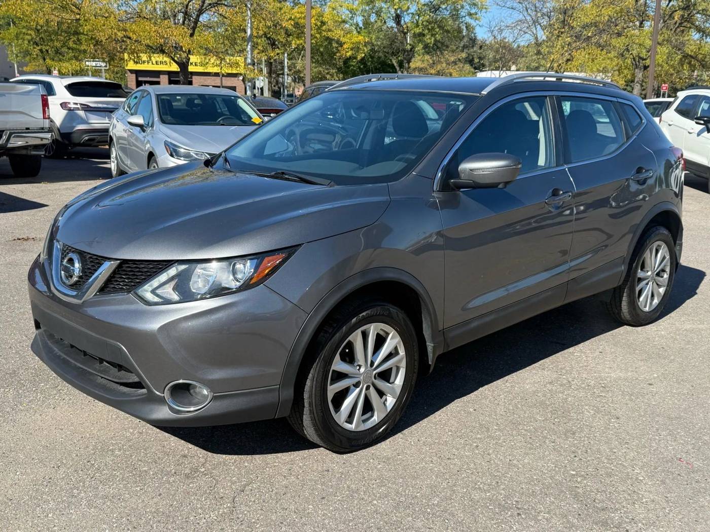 2017 Nissan Rogue Sport SV — SUV — 99,506 mi — Wayne, MI
