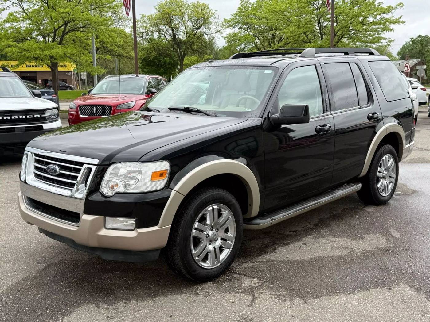 2010 Ford Explorer Eddie Bauer — SUV — 116,250 mi — Wayne, MI