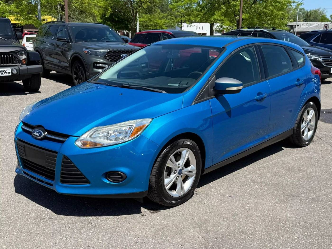 2013 Ford Focus SE — Hatchback — 130,165 mi — Wayne, MI