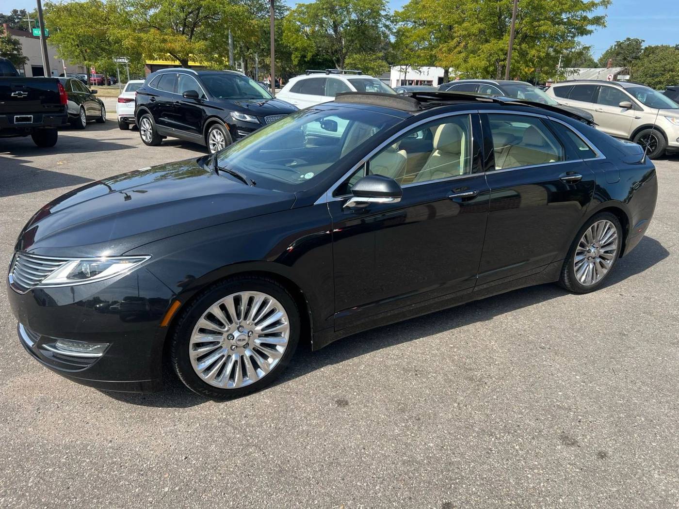 2014 Lincoln MKZ FWD — Sedan — 98,644 mi — Wayne, MI