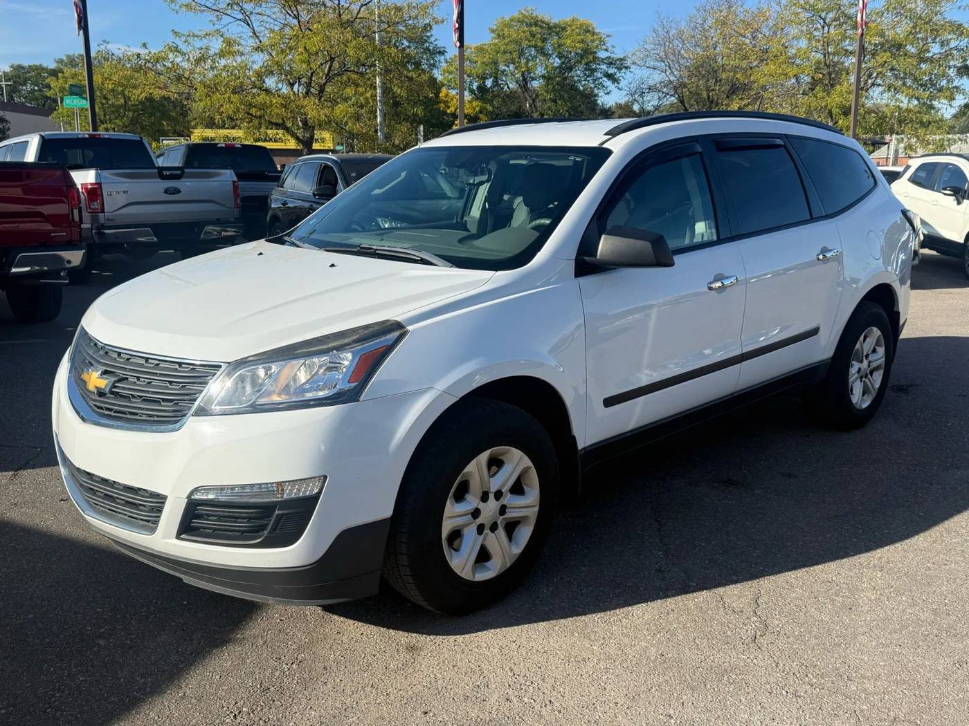 2016 Chevrolet Traverse LS — SUV — 119,449 mi — Wayne, MI