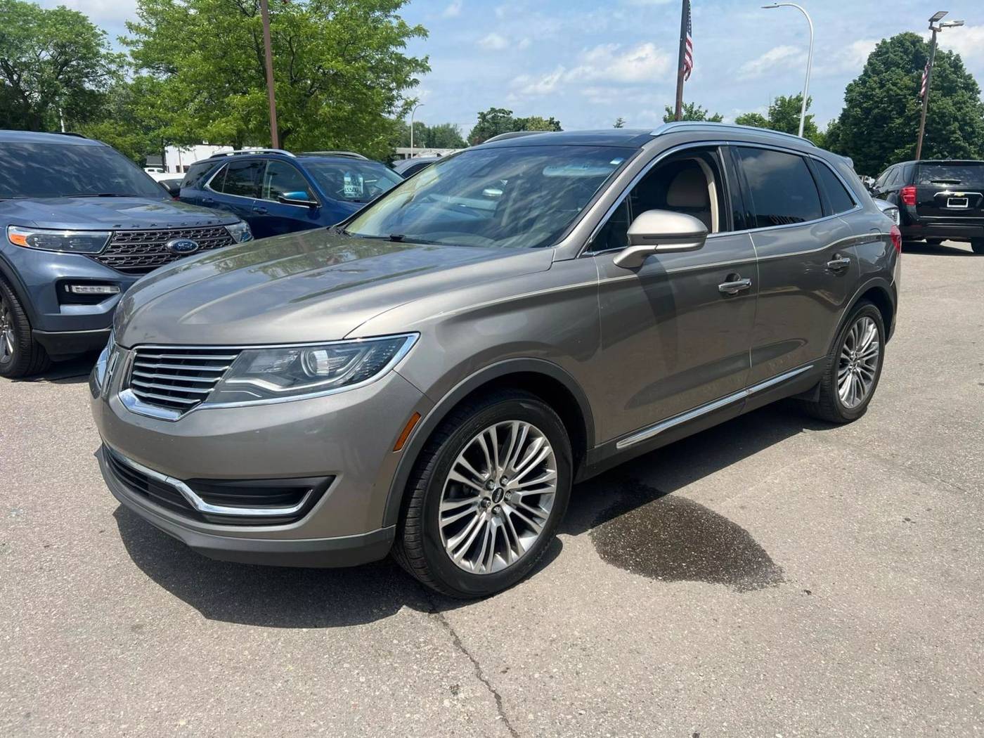 2016 Lincoln MKX Reserve — SUV — 111,957 mi — Wayne, MI
