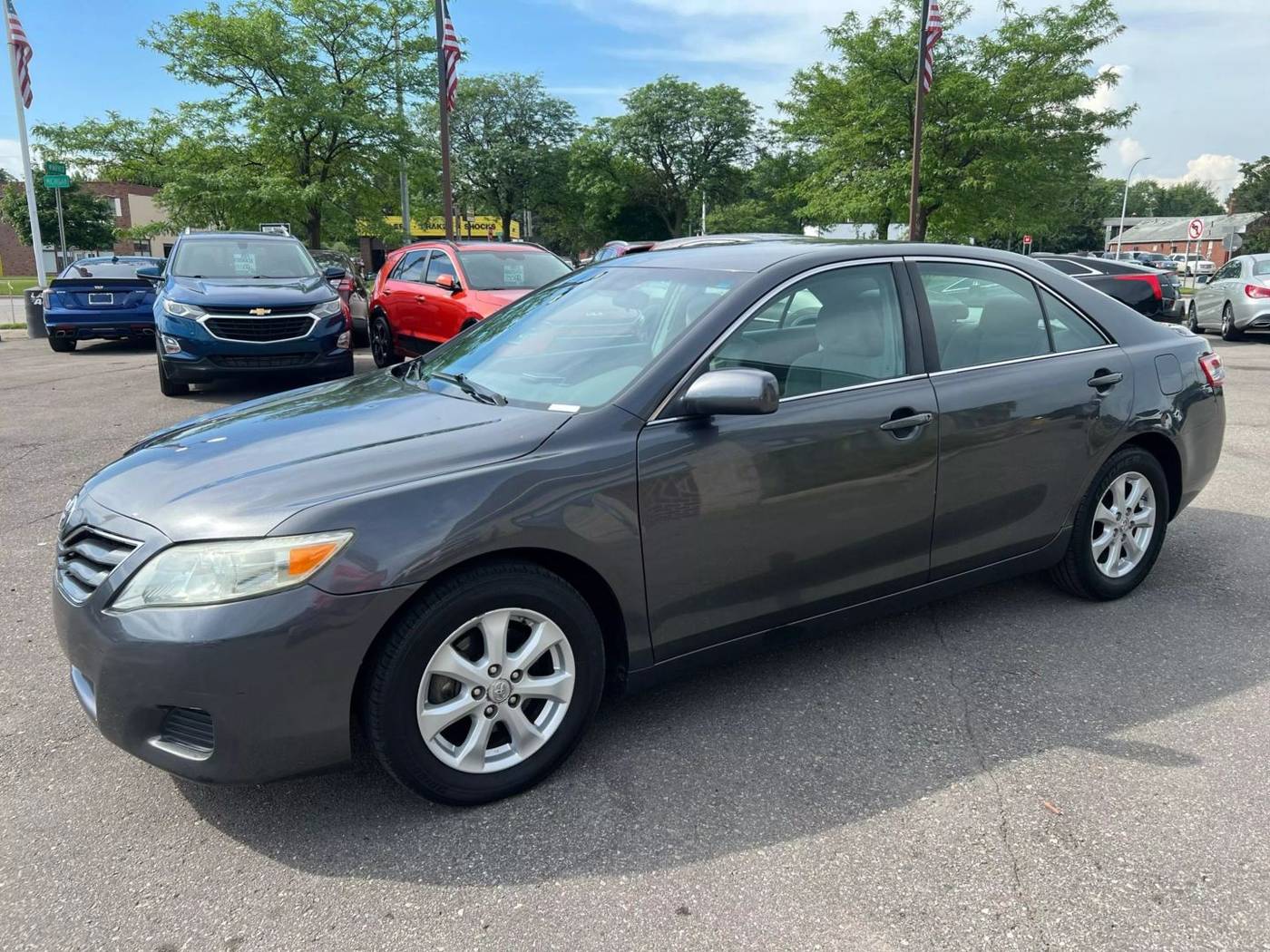2011 Toyota Camry LE — Sedan — 125,461 mi — Wayne, MI