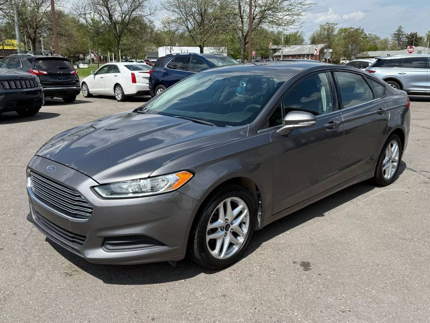 2013 Ford Fusion SE — Sedan — 286,611 mi — Wayne, MI