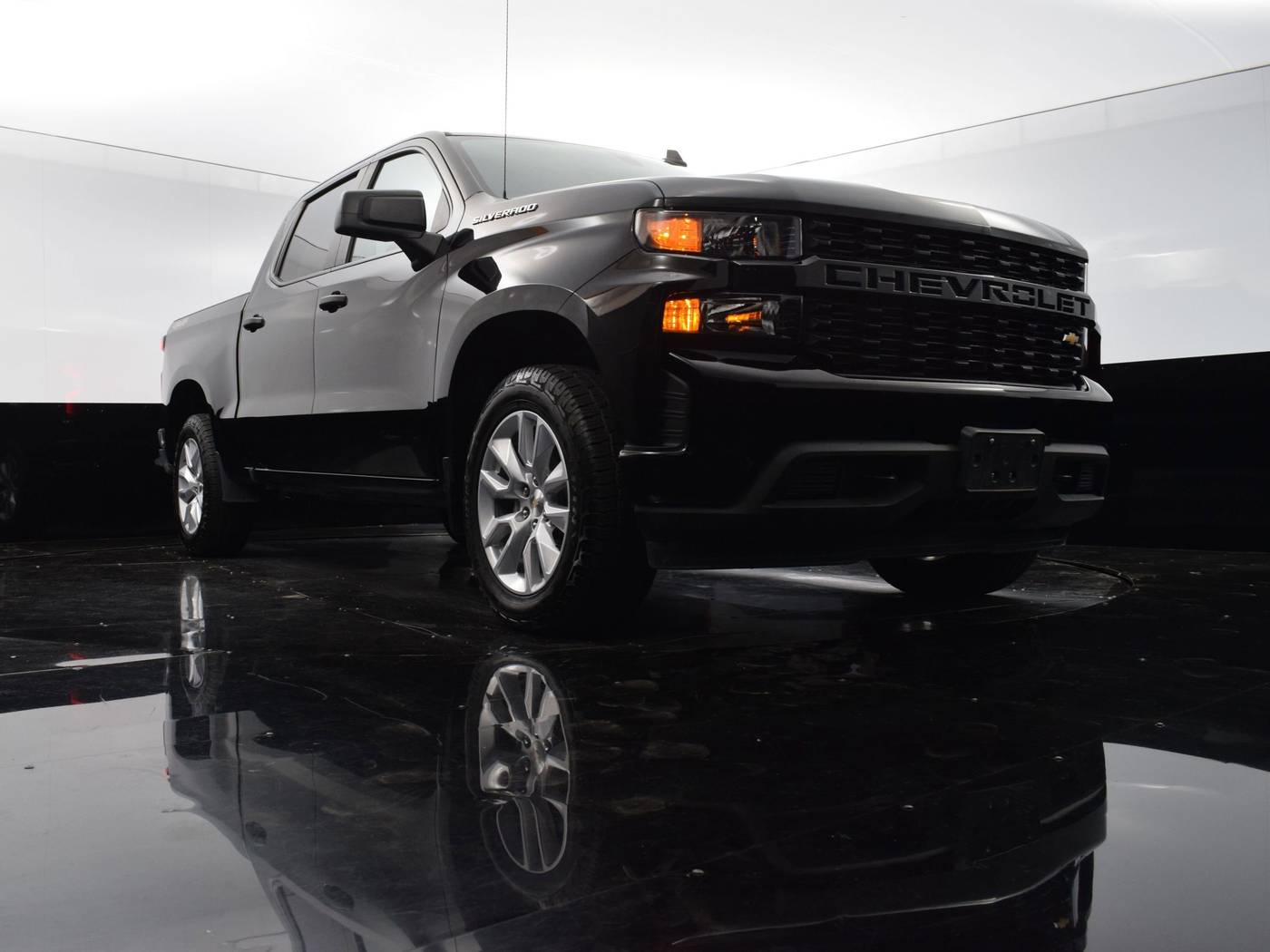 2022 Chevrolet Silverado 1500 LTD Custom — Pickup Truck — 26,476 mi — Culver City, CA