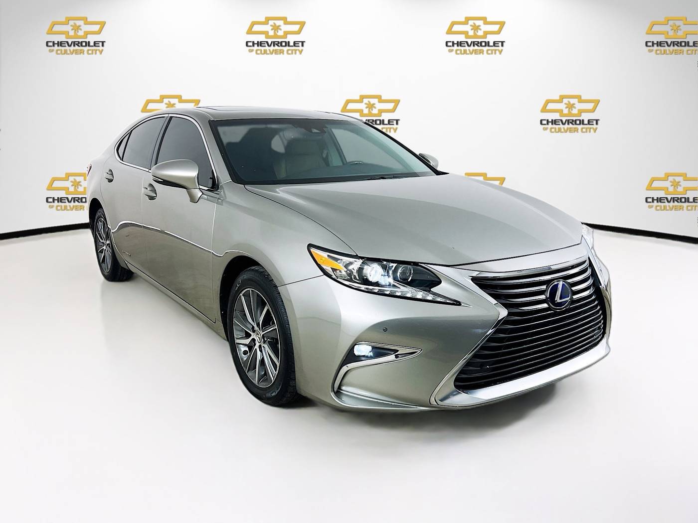 2017 Lexus ES ES 300h — Sedan — 141,170 mi — Culver City, CA