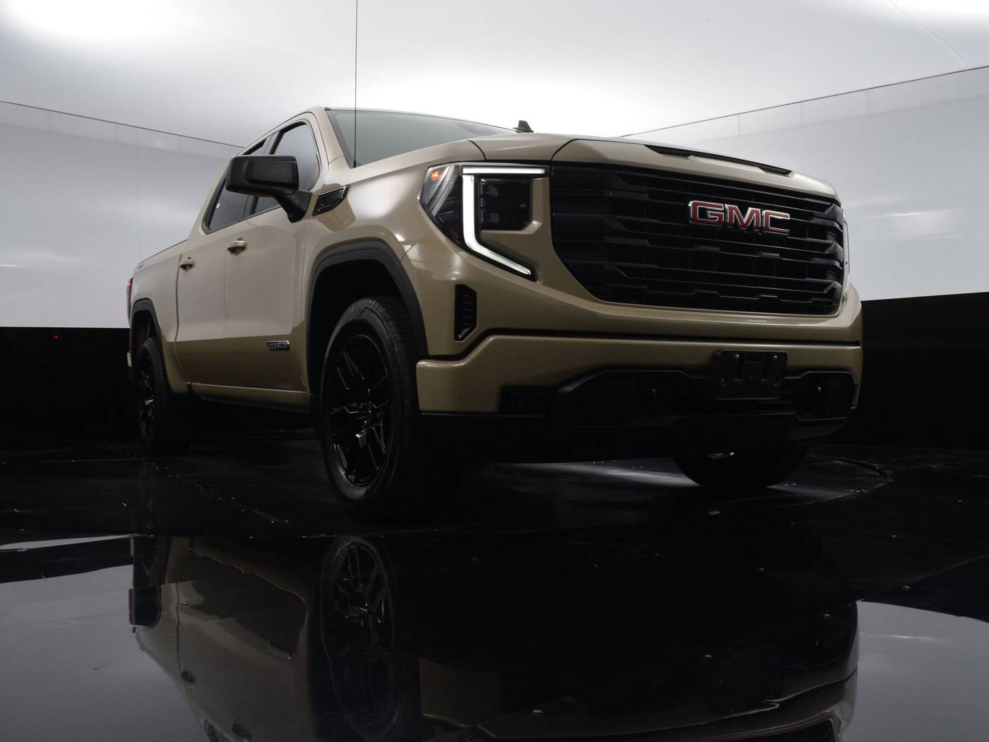 2022 GMC Sierra 1500 Elevation — Pickup Truck — 21,611 mi — Culver City, CA