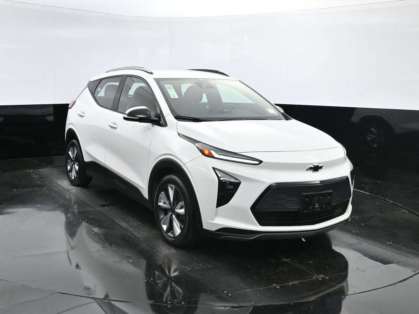 2022 Chevrolet Bolt EUV LT — SUV — 26,929 mi — Culver City, CA