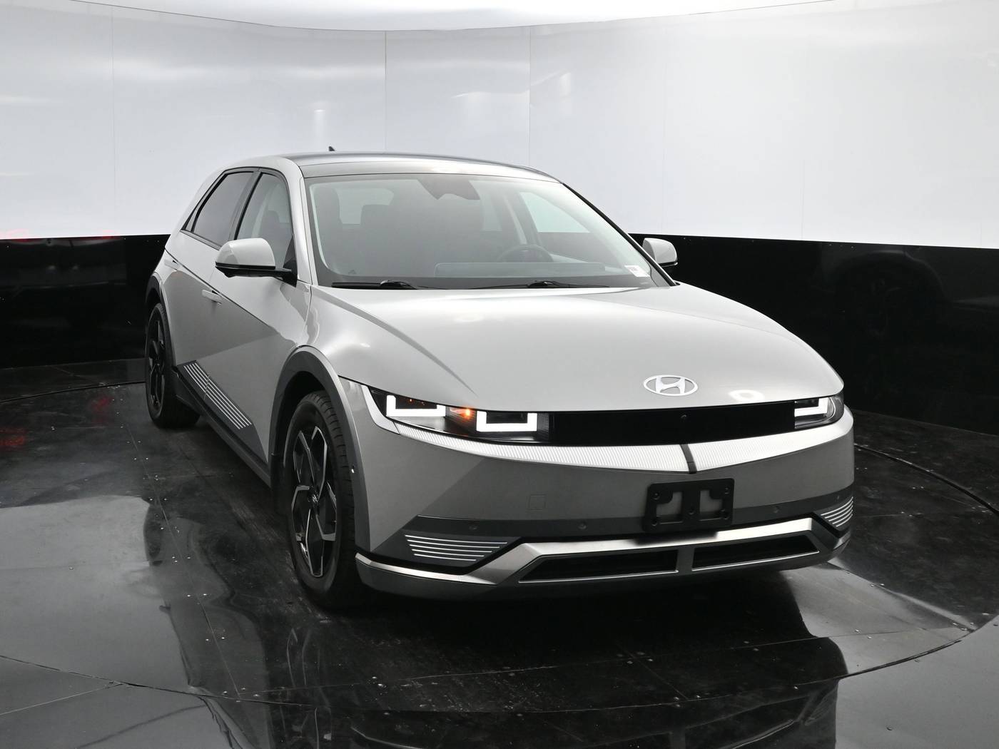 2023 Hyundai IONIQ 5 Limited — SUV — 19,832 mi — Culver City, CA