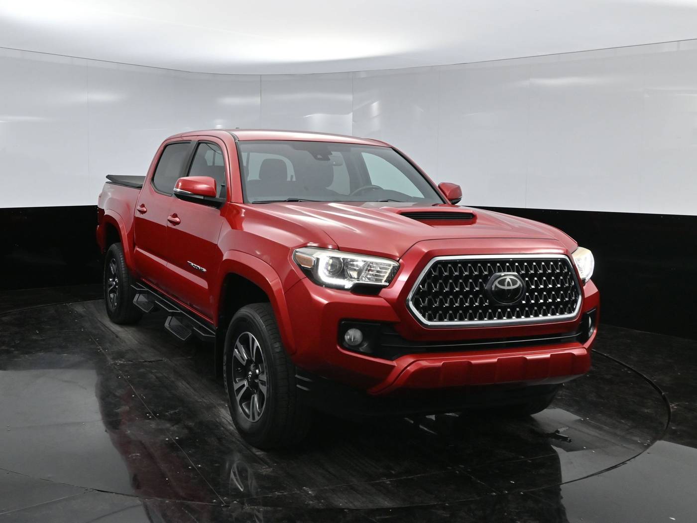 2018 Toyota Tacoma SR5 — Pickup Truck — 53,900 mi — Culver City, CA