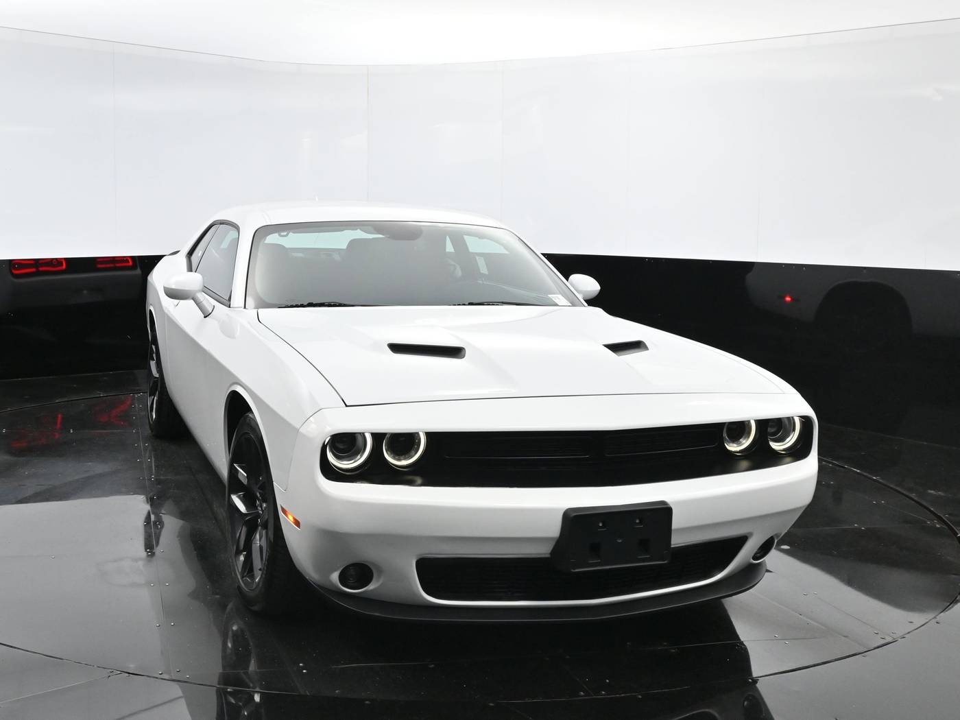 2021 Dodge Challenger SXT — Coupe — 16,410 mi — Culver City, CA