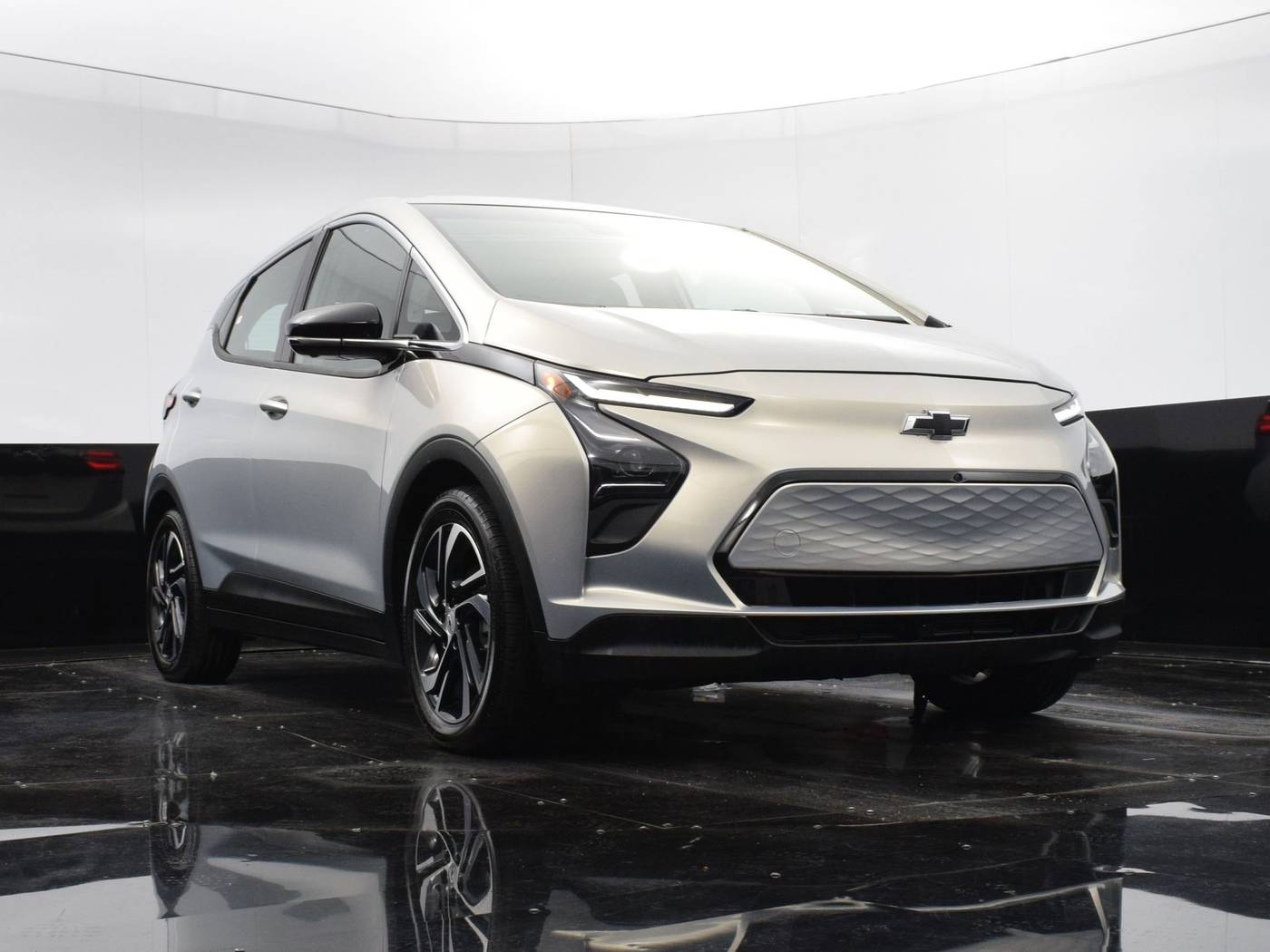 2023 Chevrolet Bolt EV 2LT — Sedan — 7,400 mi — Culver City, CA
