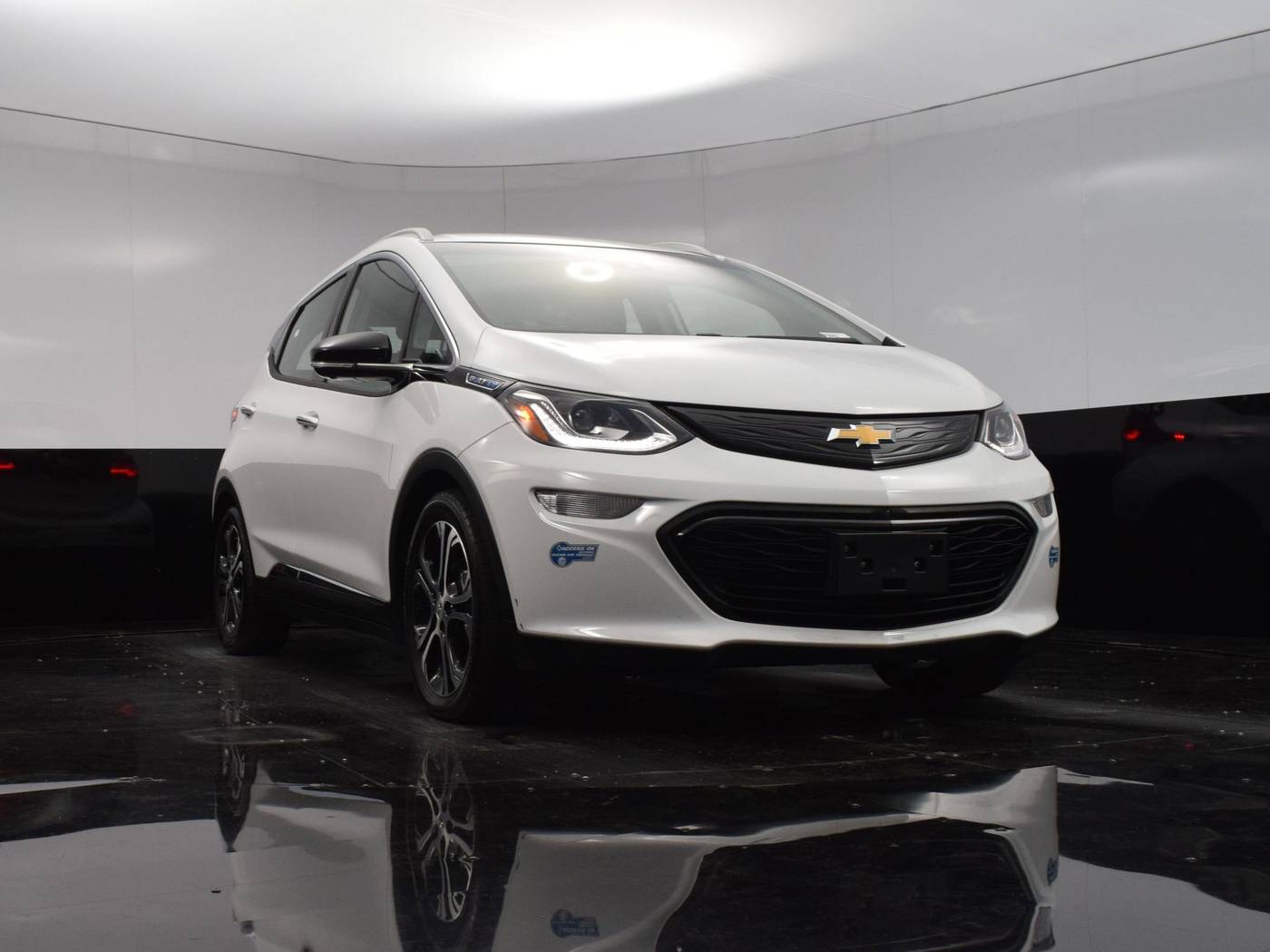 2020 Chevrolet Bolt EV Premier — Hatchback — 17,699 mi — Culver City, CA