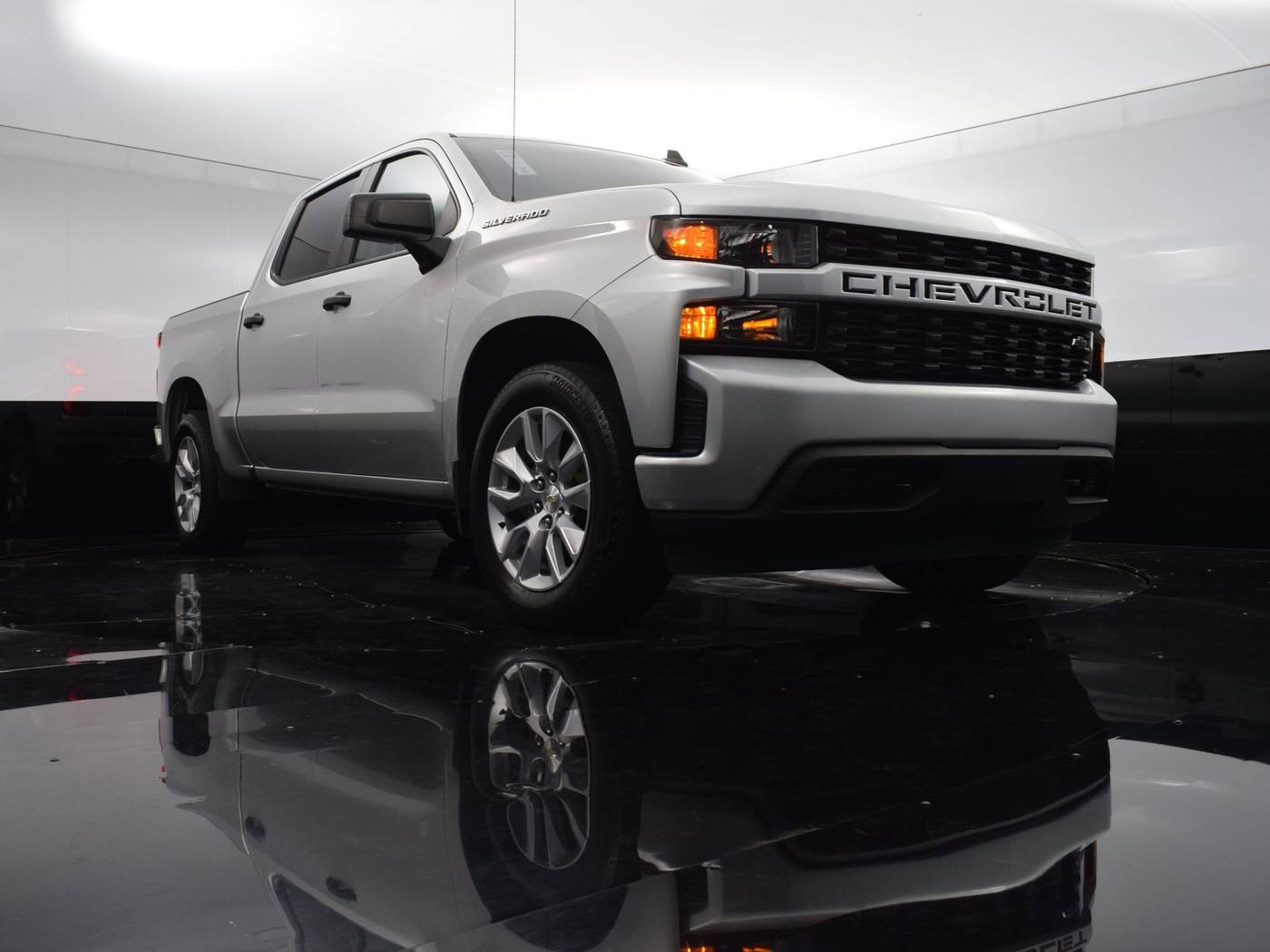 2021 Chevrolet Silverado 1500 Custom — Pickup Truck — 89,693 mi — Culver City, CA