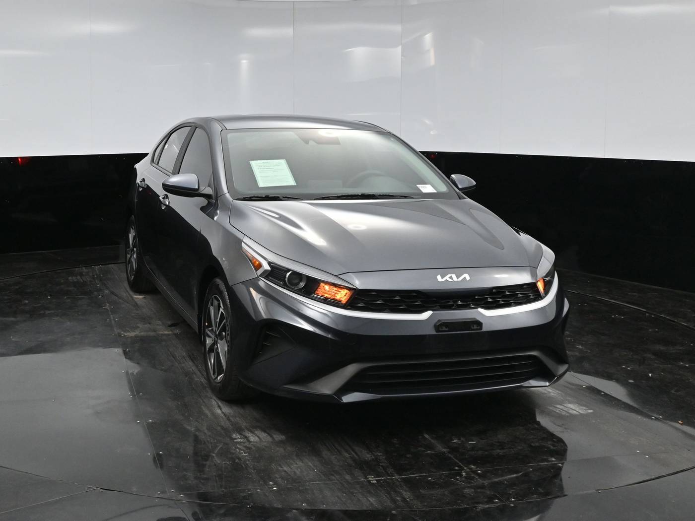 2023 Kia Forte LXS — Sedan — 18,847 mi — Culver City, CA