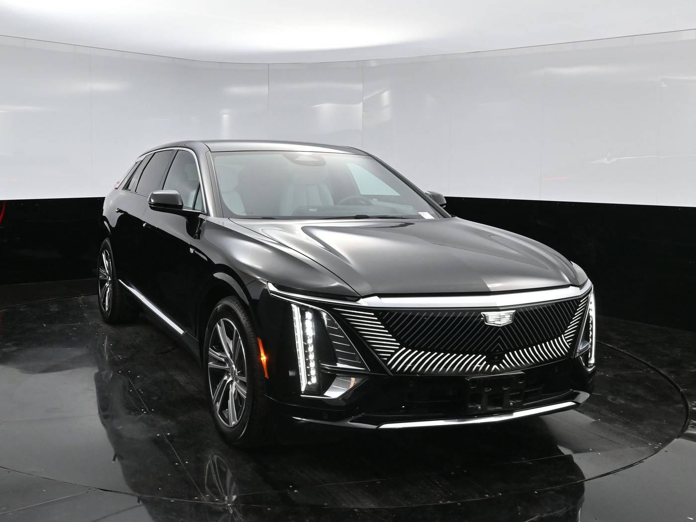 2024 Cadillac LYRIQ Luxury — SUV — 9,513 mi — Culver City, CA