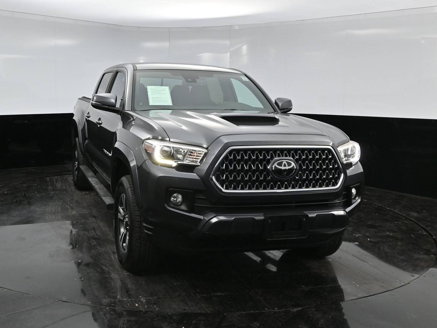 2019 Toyota Tacoma SR5 — Pickup Truck — 39,828 mi — Culver City, CA