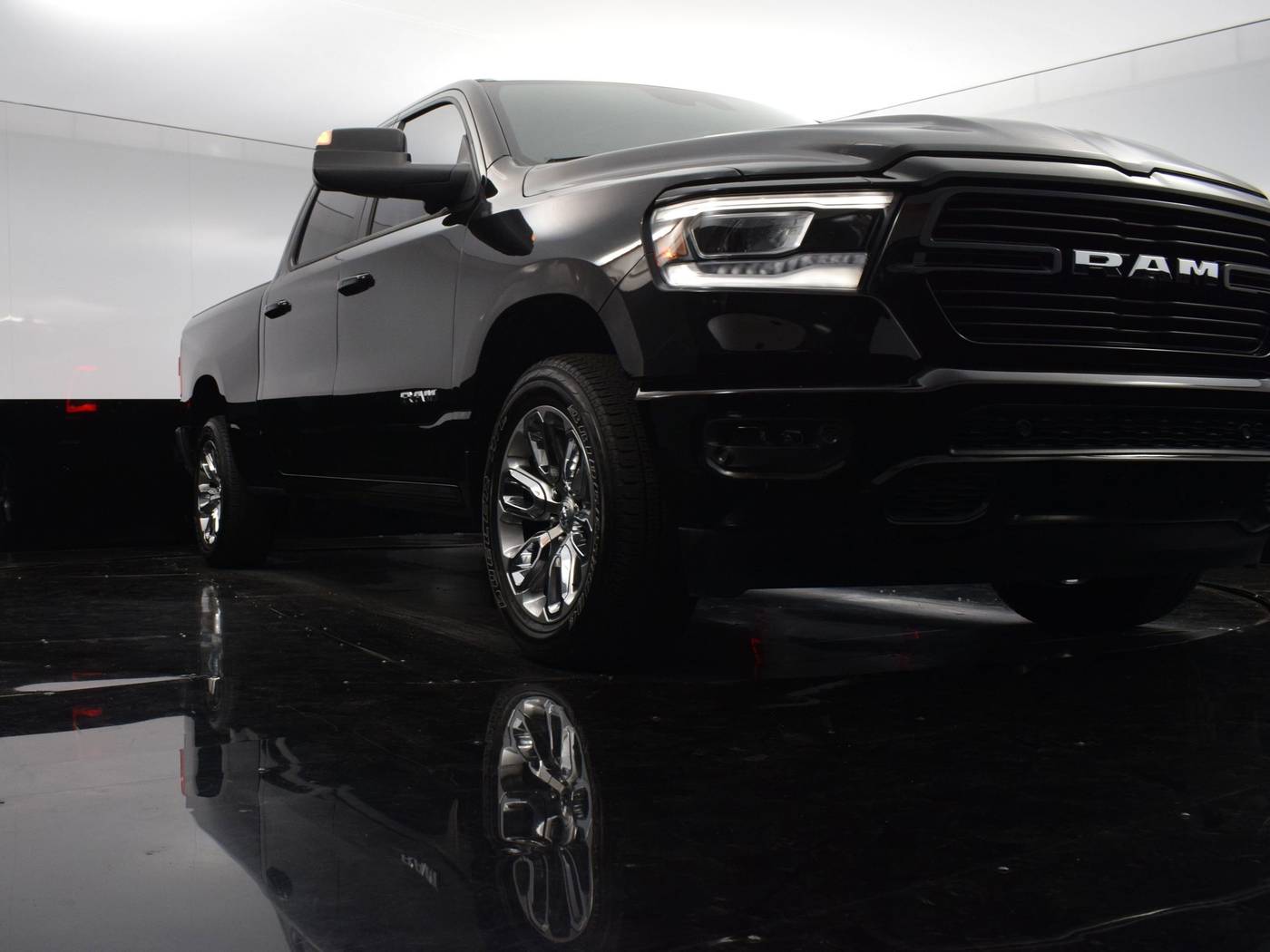 2024 Ram 1500 Laramie — Pickup Truck — 24,183 mi — Culver City, CA
