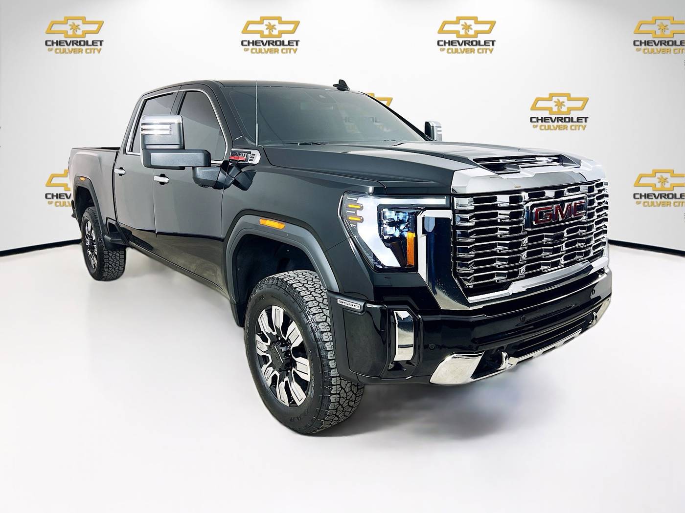 2025 GMC Sierra 3500HD Denali — Pickup Truck — 21,555 mi — Culver City, CA