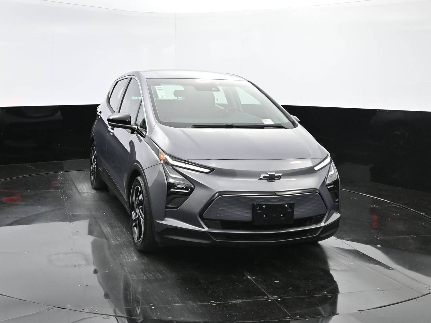 2022 Chevrolet Bolt EV 2LT — Hatchback — 1,106 mi — Culver City, CA