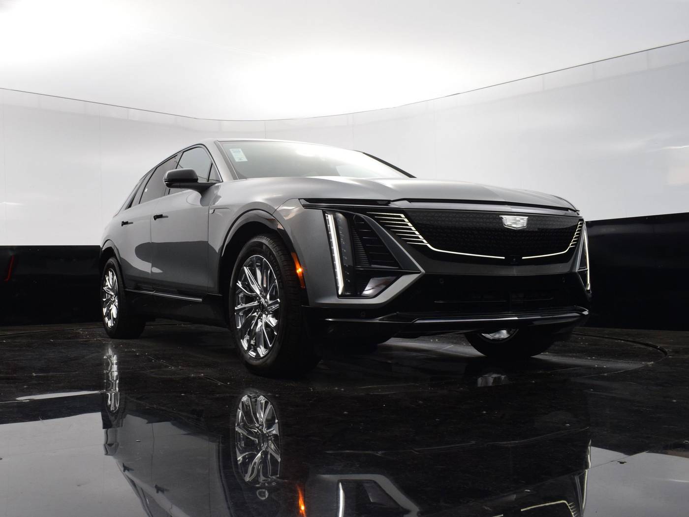 2024 Cadillac LYRIQ Sport — SUV — 2,337 mi — Culver City, CA