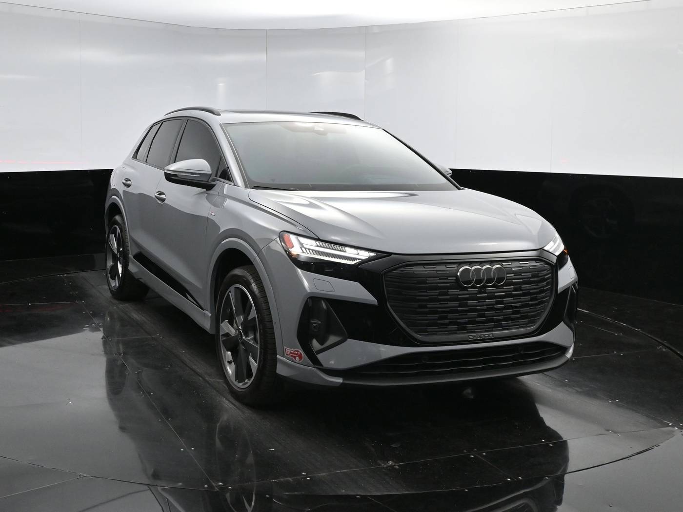 2024 Audi Q4 e-tron Prestige — SUV — 25,080 mi — Culver City, CA
