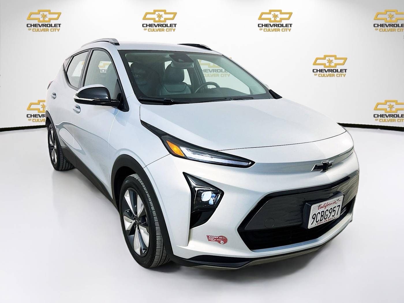 2022 Chevrolet Bolt EUV LT — SUV — 26,893 mi — Culver City, CA