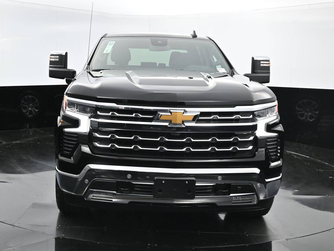 2025 Chevrolet Silverado 1500 LTZ — Pickup Truck — 1,646 mi — Culver City, CA